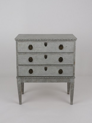 ON HOLD - 20th Century Swedish Chest of Drawers Circa 1920 