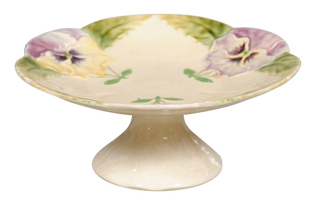 French Majolica Compote with Pansies and Scalloped Edge from the 19th Century