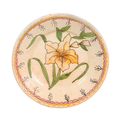 Portuguese Painted Clay Early 20th Century Floral Plate from Sao Pedro do Corval
