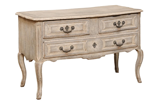 French 1730s Régence Period Painted Elm Three-Drawer Commode with Cabriole Legs