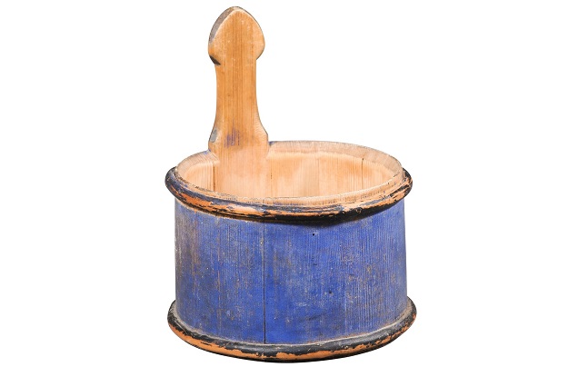 Swedish 1820s Circular Milk Tub with Blue and Black Paint and Distressed Patina