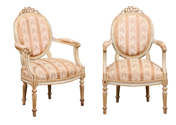 Pair of French Louis XVI Period 1790s Painted Armchairs with Carved Ribbon