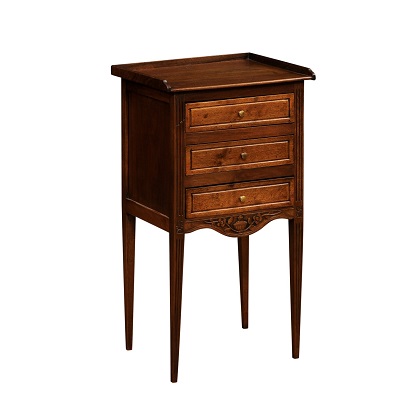 Italian 19th Century Walnut Bedside Table with Floral Carved Apron and Drawers