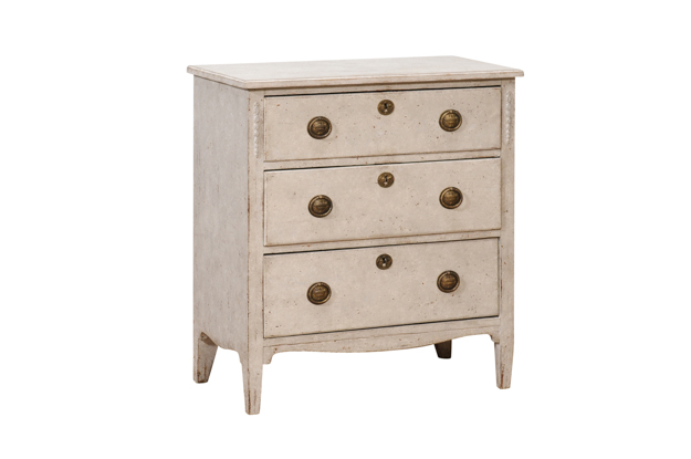 Gustavian Style Swedish Light Grey Painted Three-Drawer Chest with Carved Posts DLW