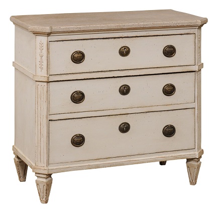 Swedish Gustavian Style 1890s Painted Three-Drawer Chest with Carved Foliage