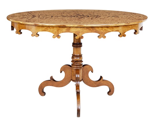 Swedish 1890s Burr Birch Occasional Table with Oval Top and Carved Apron DLW