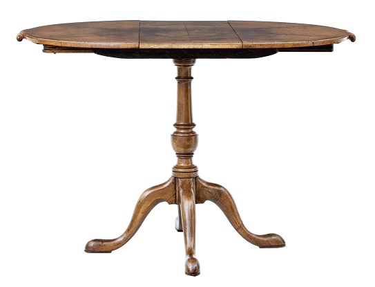 Arriving in Future Shipment - Small Early 20th Century Walnut Occasional Extension Table with One Leaf Circa 1920