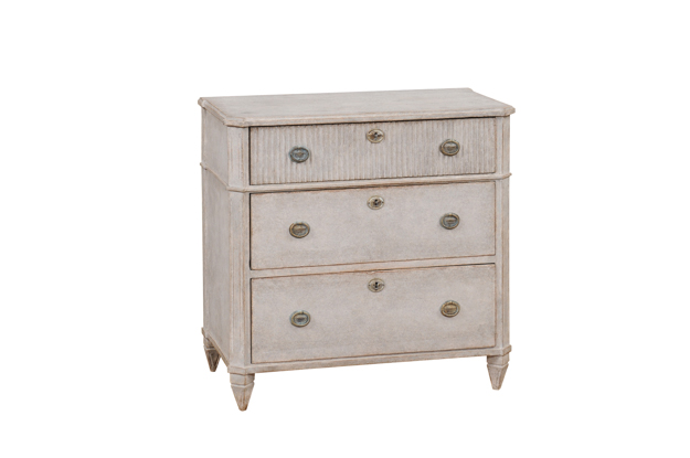 Swedish 1890s Gustavian Style Gray Painted Three Drawer Chest with Reeded Motifs