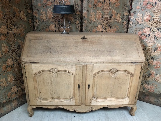 Early 19th Century French Louis XV Style Secretarie 