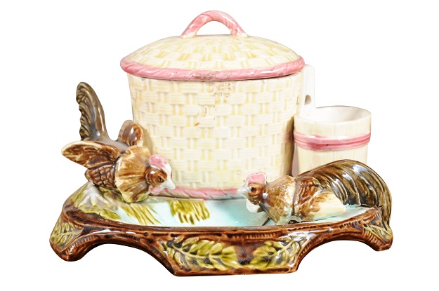 Eichwald Majolica Tobacco Jar with Roosters Pecking the Ground, circa 1870