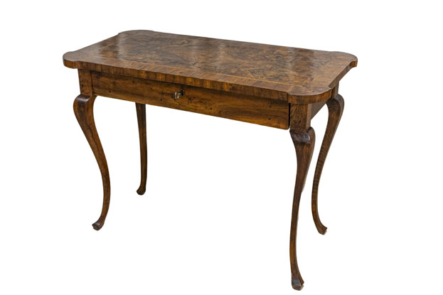 18th Century Italian Burl Walnut Veneer Top Table 