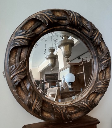 Arriving in Future Shipment - Early 20th Century Italian Renaissance Style Round Mirror