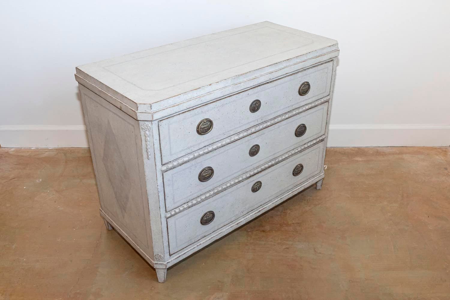 Swedish Gustavian Style 1860s Painted Wood Three-Drawer Chest with Carved Motifs - JAA