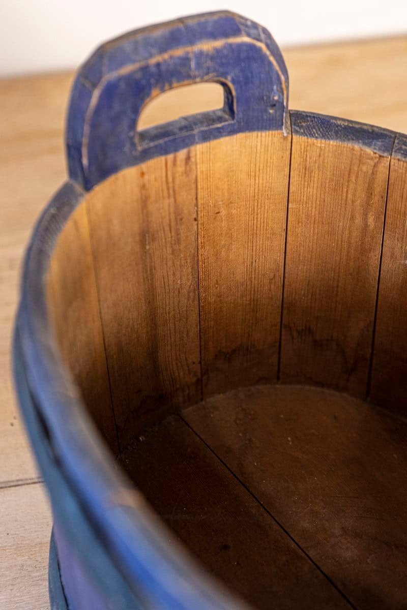 Swedish 1880s Oval Milk Tub with Blue and Black Paint and Distressed Patina - JAA