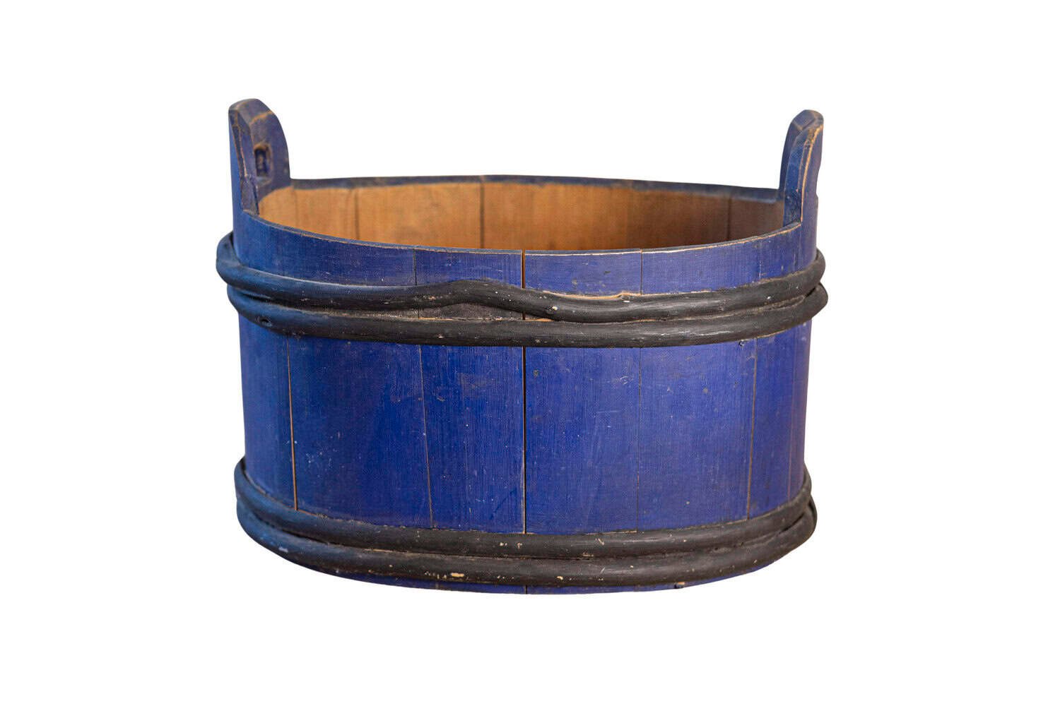 Swedish 1880s Oval Milk Tub with Blue and Black Paint and Distressed Patina