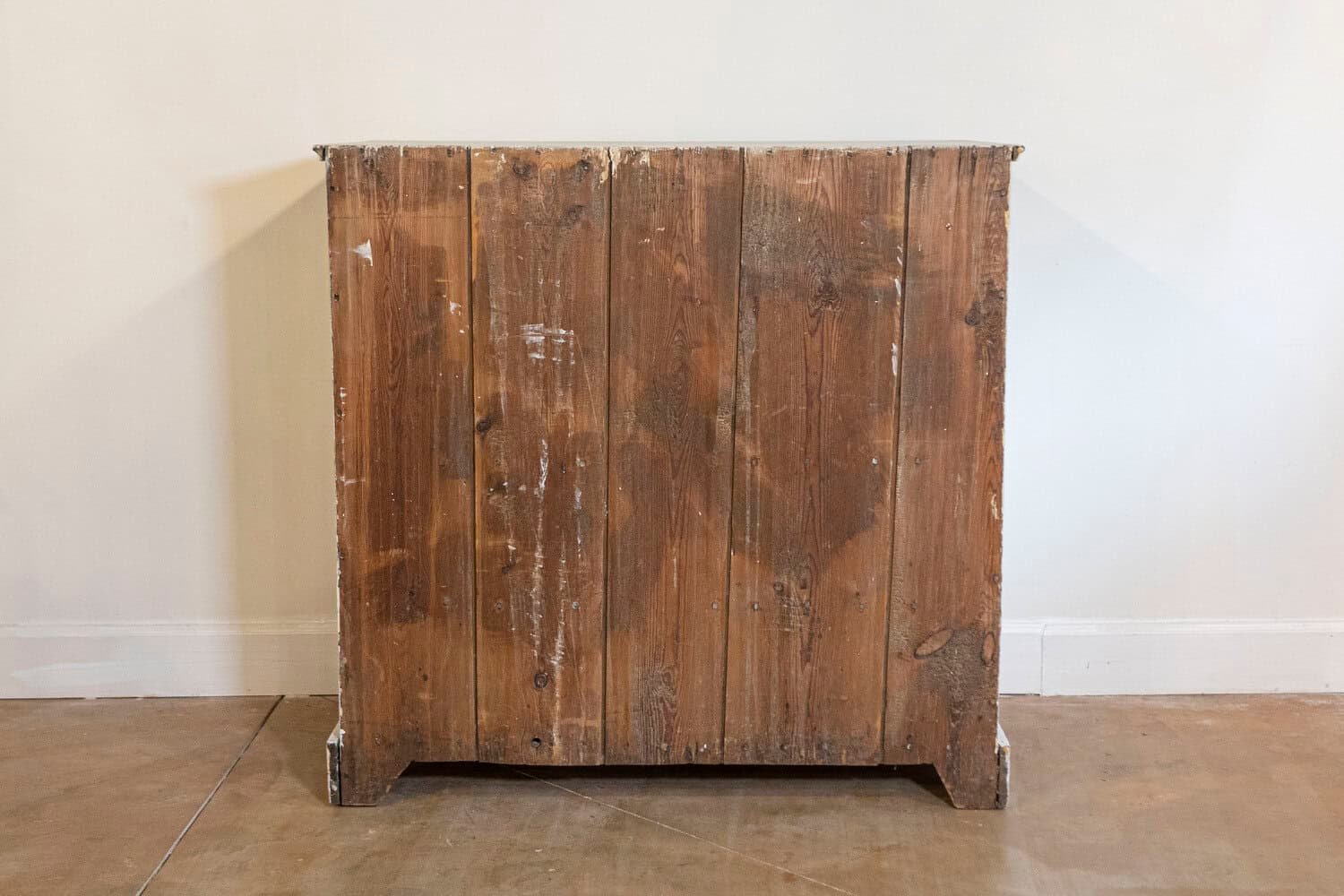 Swedish Gustavian Period 1810s Dove Gray Painted Sideboard with Diamond Motifs - JAA