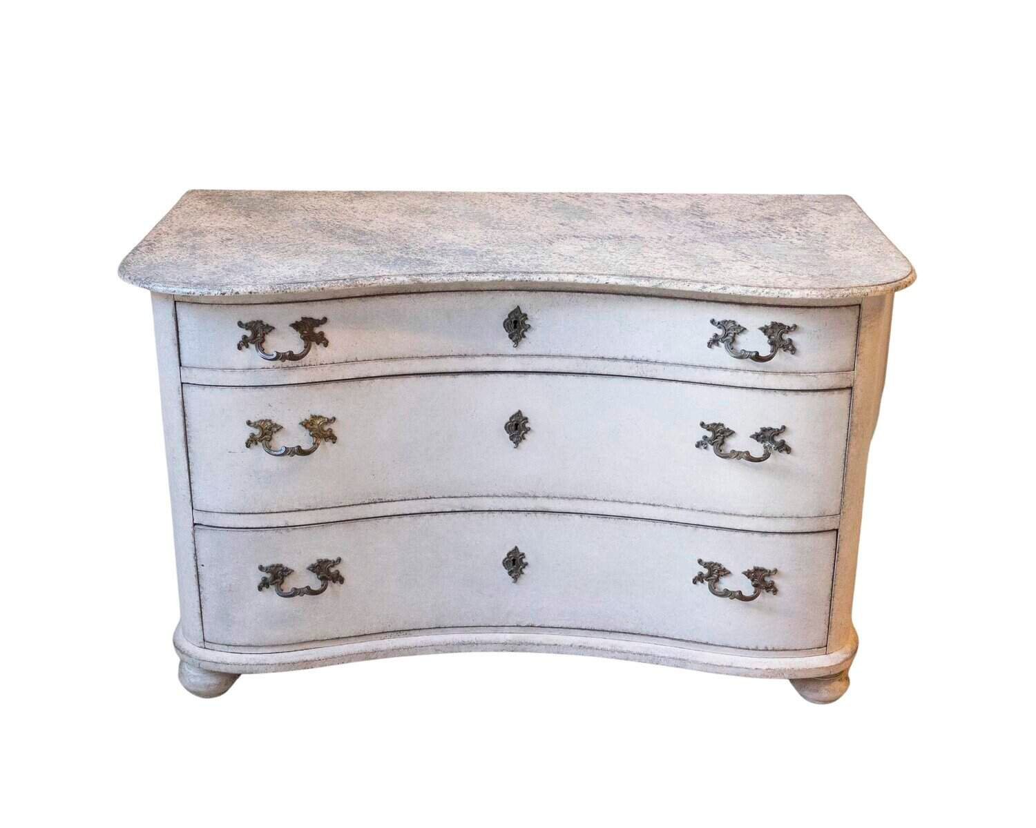 Swedish Baroque Style 19th Century Gray Serpentine Front Three-Drawer Chest