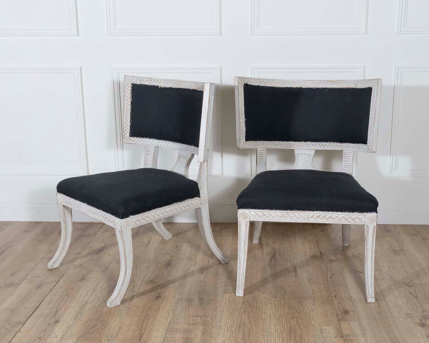 Pair of Swedish Gustavian-Style Chairs with Dark Blue Upholstery - JAA