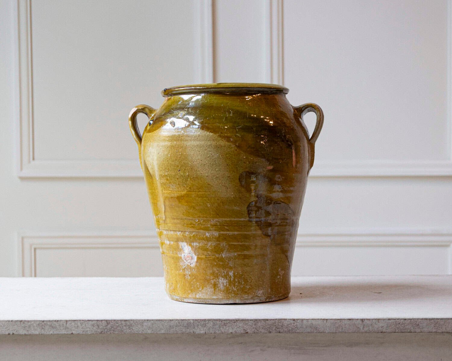 Spanish 19th Century Terracotta Jar with Green Glaze and Handles - JAA