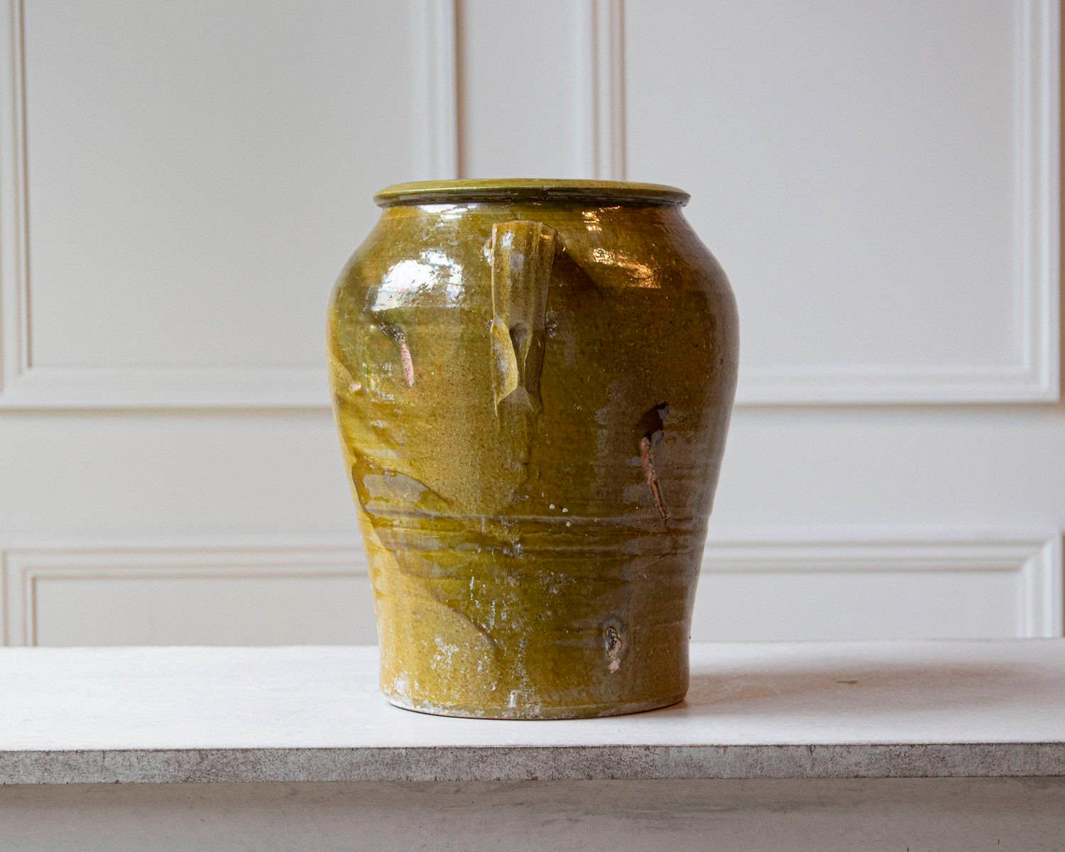 Spanish 19th Century Terracotta Jar with Green Glaze and Handles - JAA