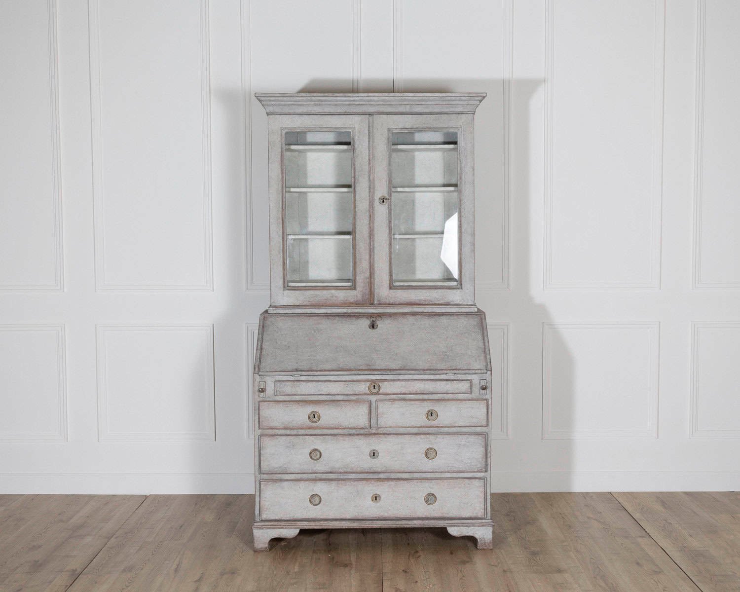 Early 19th Century Swedish Painted Secretary Cupboard in Grey with Patina - JAA