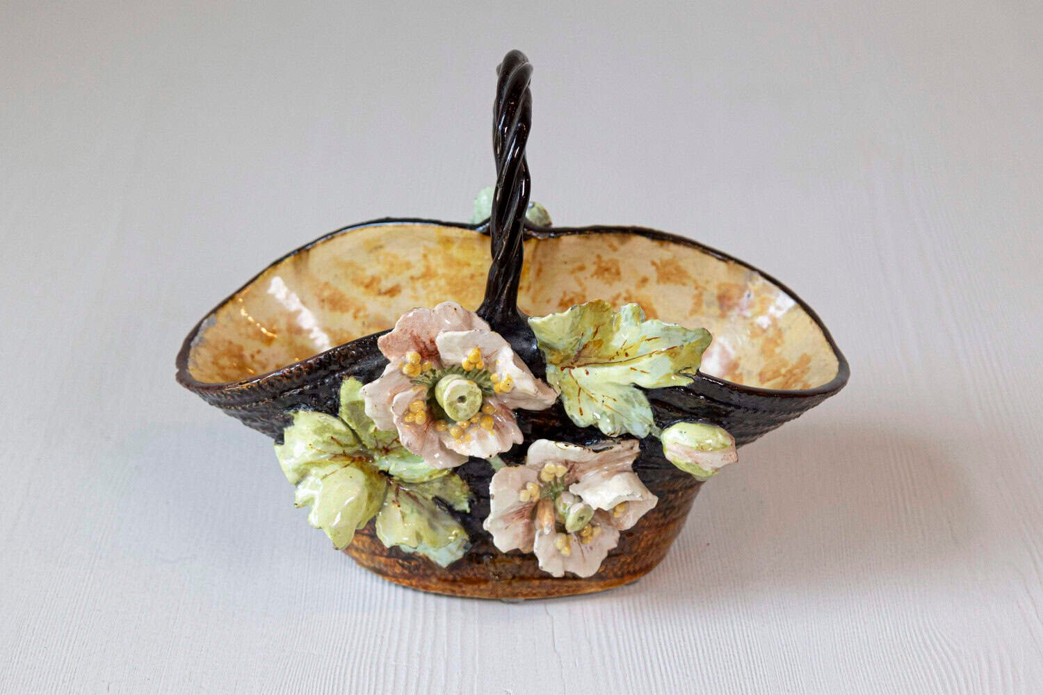 French 19th Century Ecole de Fontainebleau Barbotine Jardinière Basket with Floral Décor - JAA