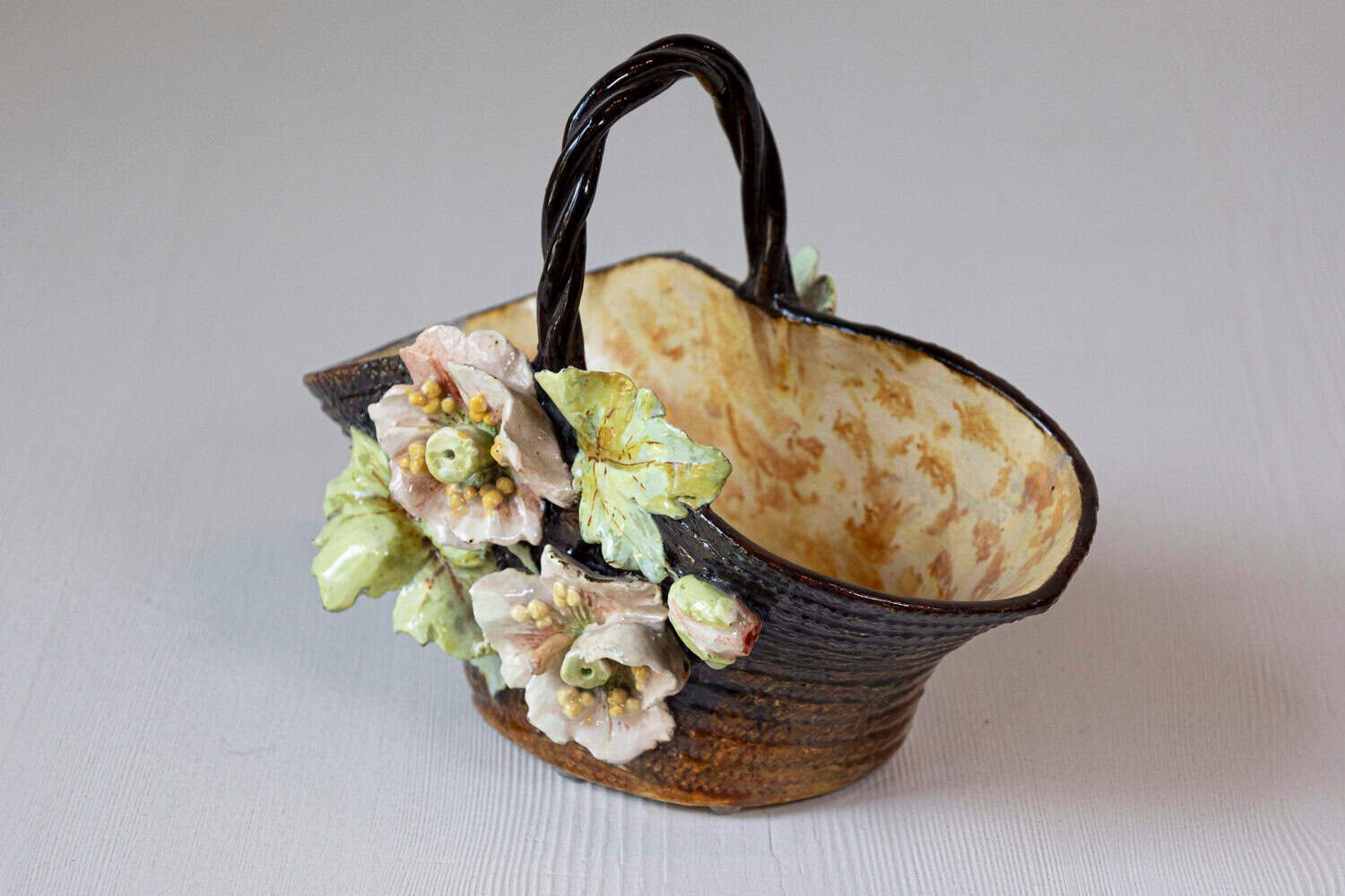 French 19th Century Ecole de Fontainebleau Barbotine Jardinière Basket with Floral Décor - JAA