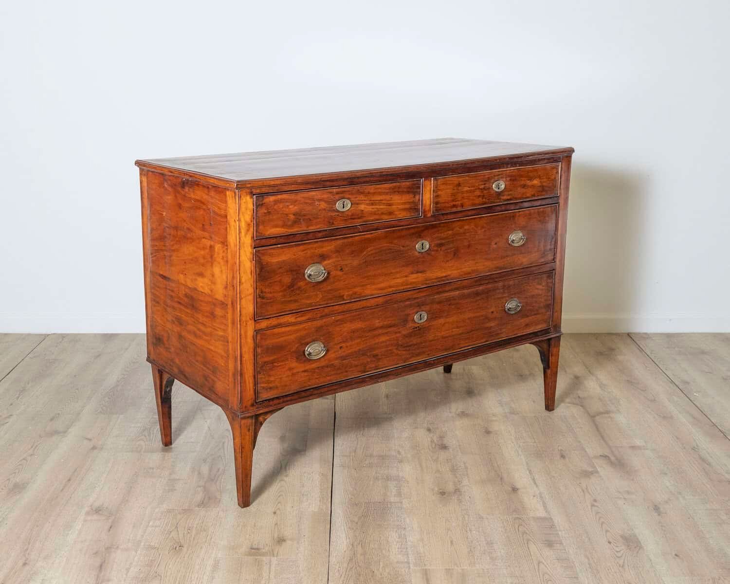 18th-century Italian cherrywood chest of drawers from Venice - JAA