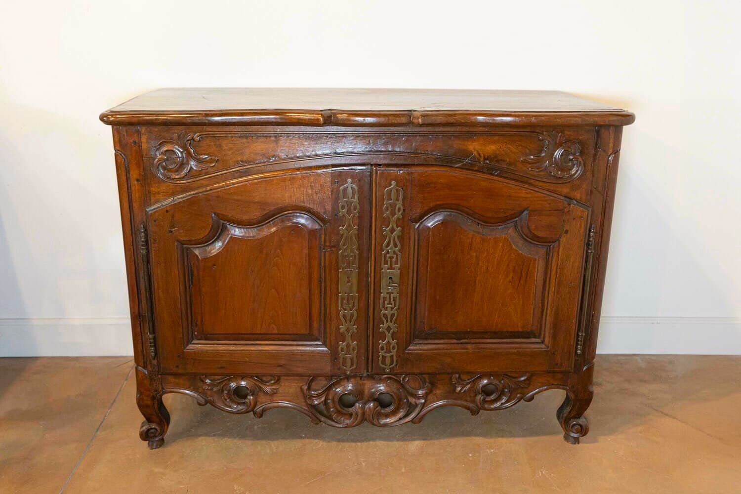 Period Regence French 1720s Walnut Two-Door Buffet with Carved and Pierced Skirt - JAA