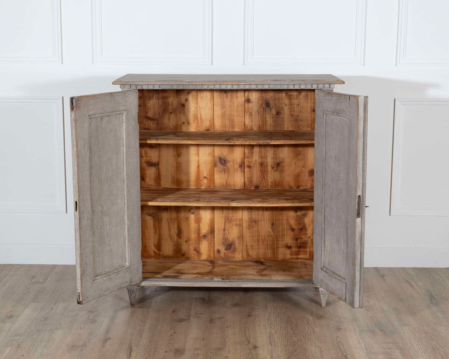 Swedish Painted Pine Sideboard in Soft Grey, circa 1860–1870 - JAA