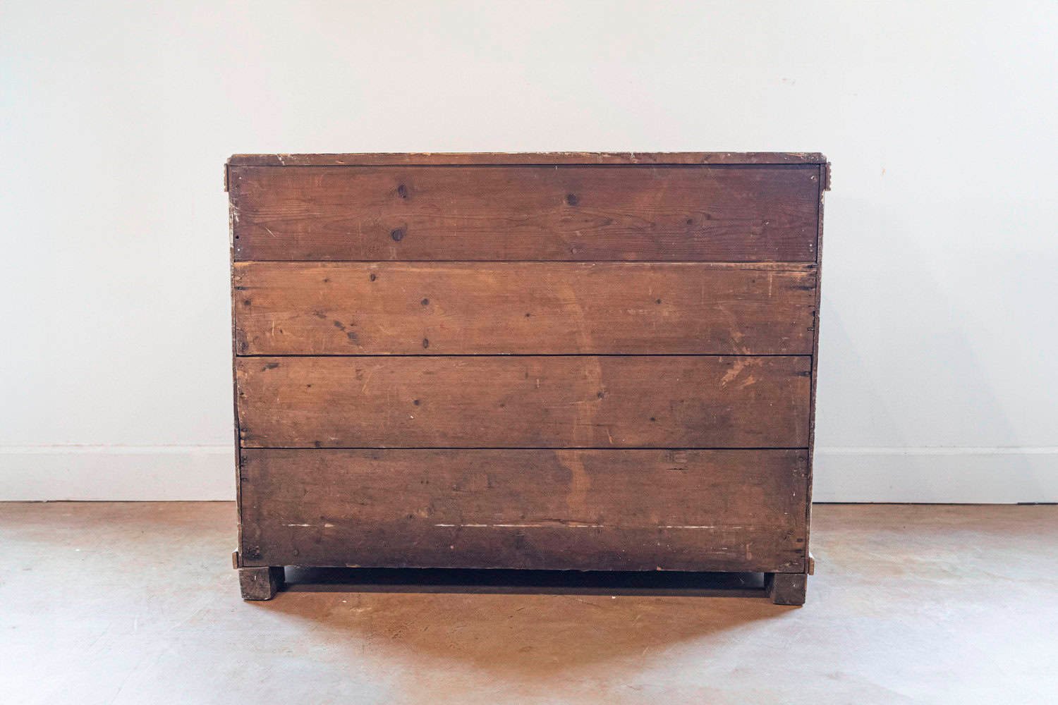 Swedish Gustavian Style 1860s Painted Three-Drawer Chest with Greek Key Frieze - JAA