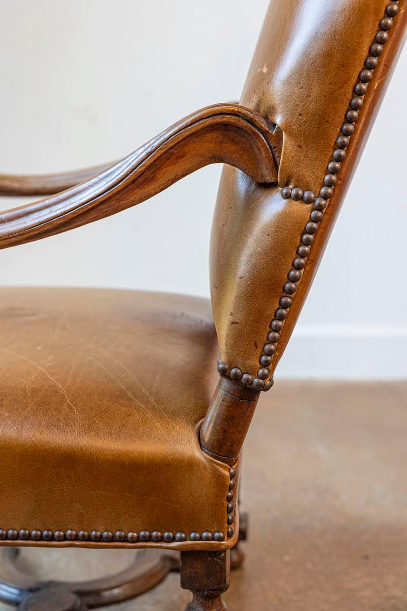 French Louis XIV Style Late 19th Century Beech Fauteuil with Leather Upholstery - JAA