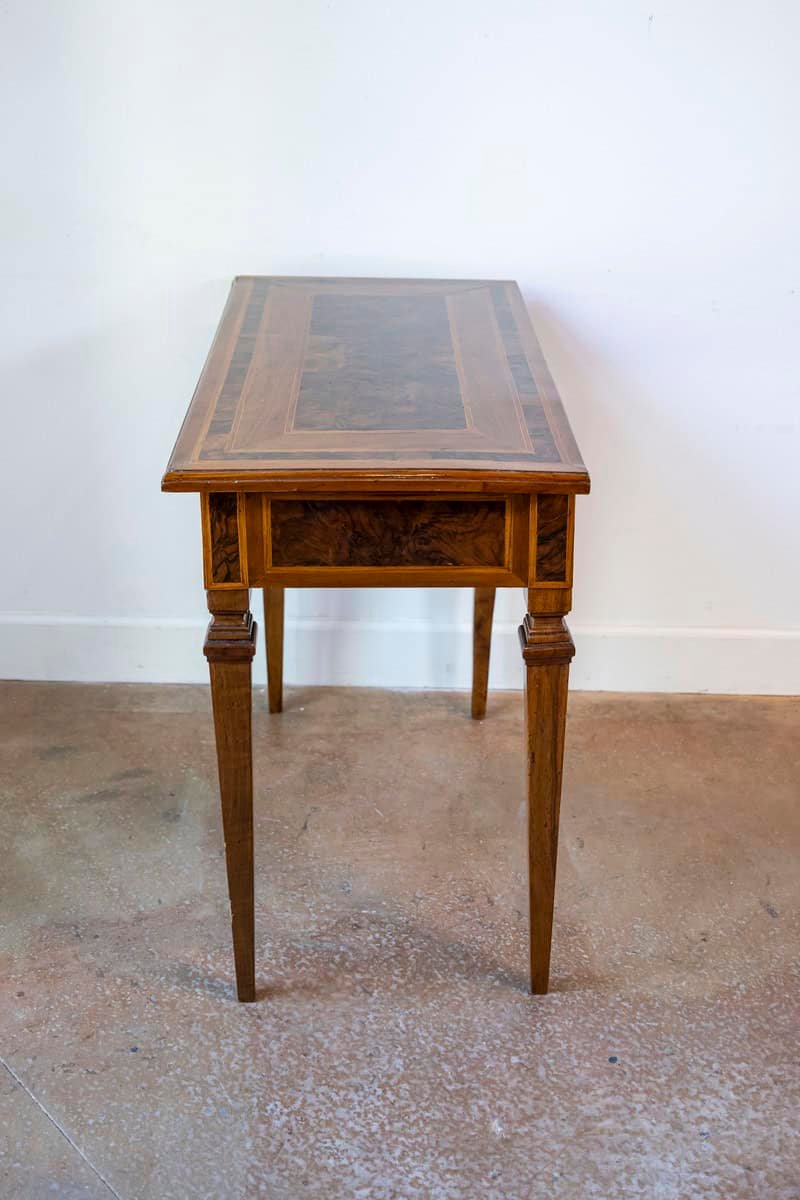 Italian Neoclassical Period 18th Century Console Table with Marquetry Décor - JAA