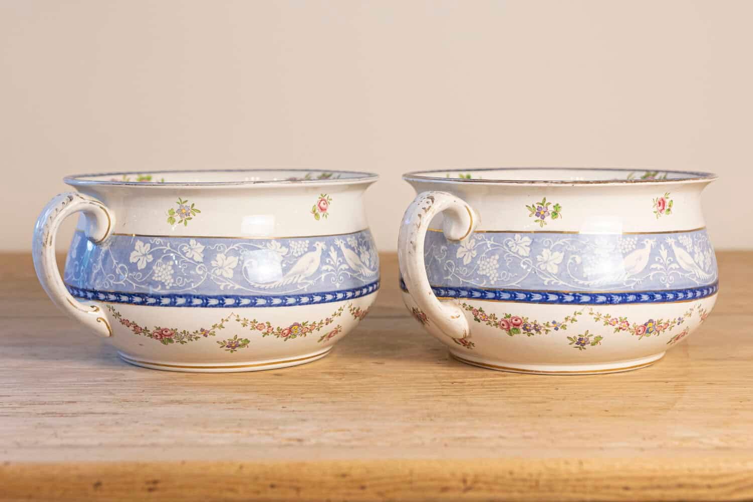 Pair of English Early 20th Century Booths Blue and White China Bowls Produced for Harrods - JAA