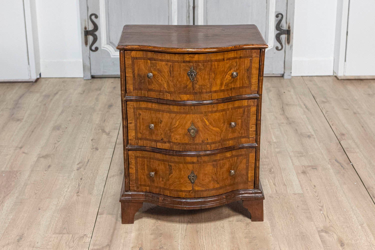 Italian 18th Century Walnut and Mahogany Three-Drawer, Serpentine Front Chest - JAA