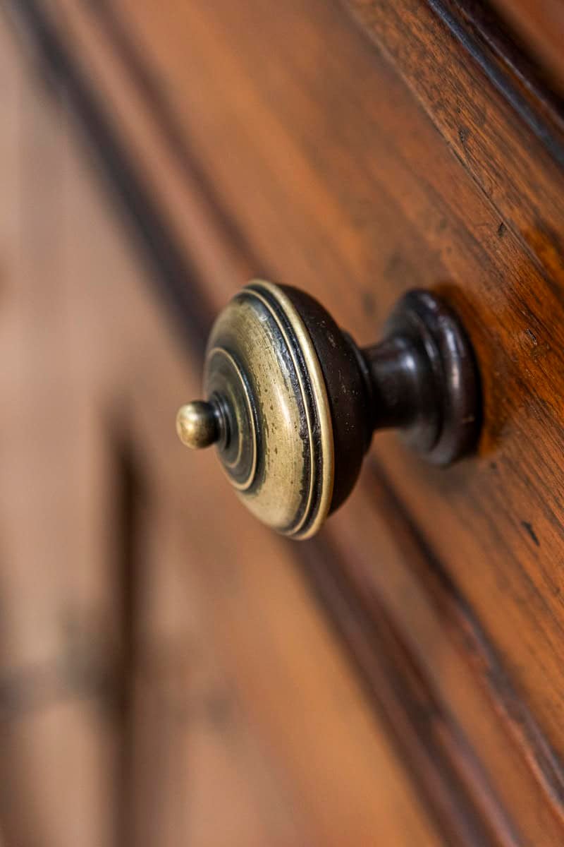 Italian 1700s Walnut Credenza with Four Drawers, Four Doors and Pilasters - JAA