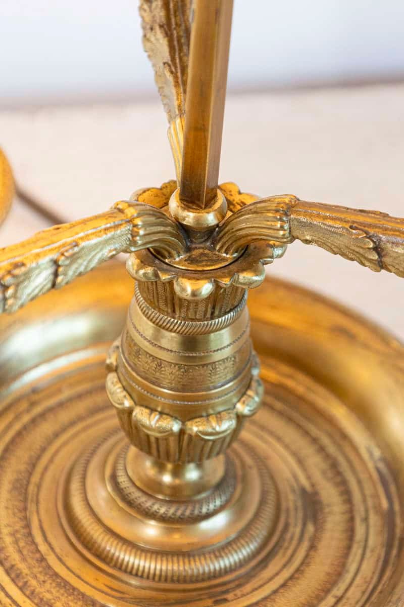 20th Century French Bouillotte Lamp with Black Tôle Shade - JAA