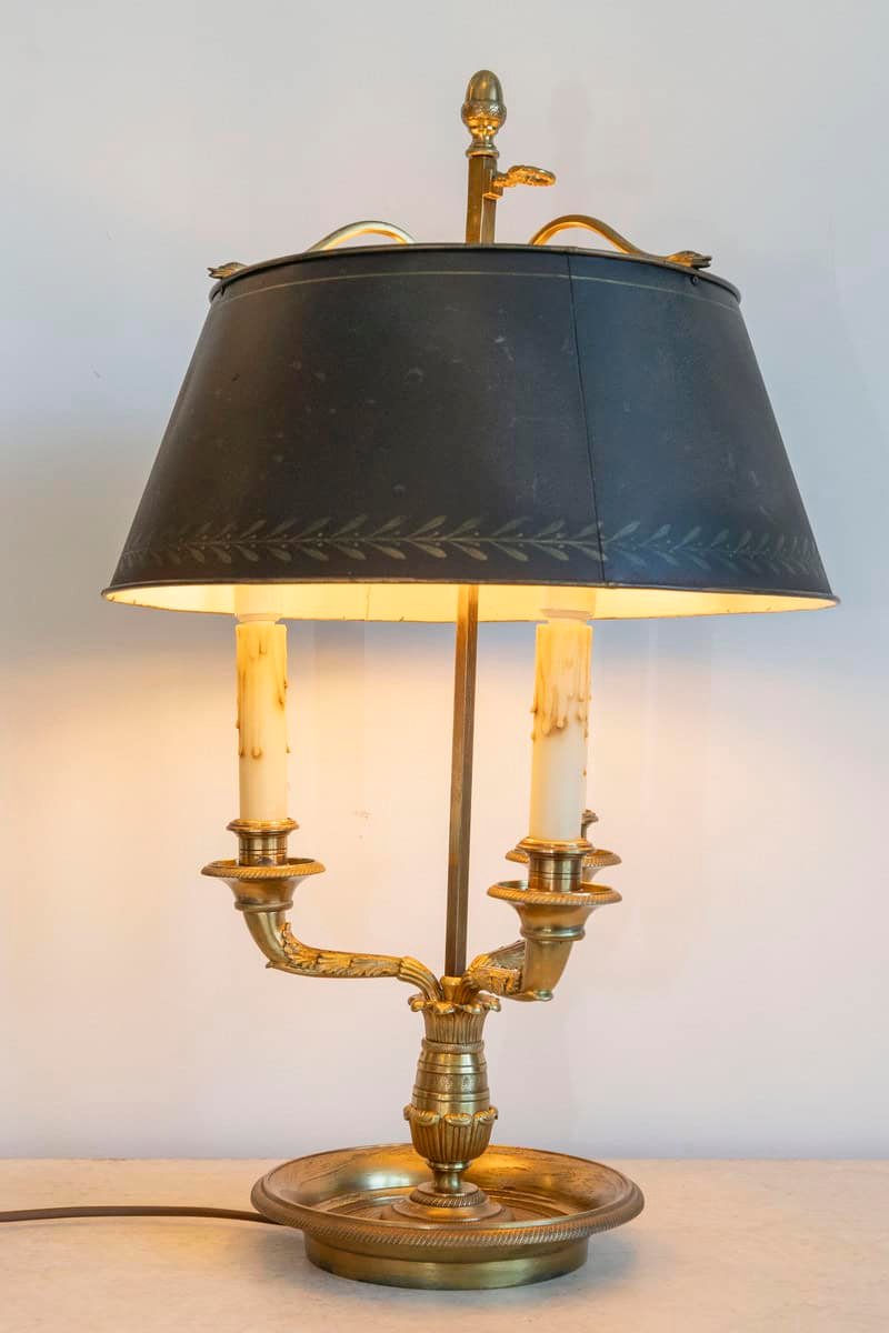 20th Century French Bouillotte Lamp with Black Tôle Shade - JAA