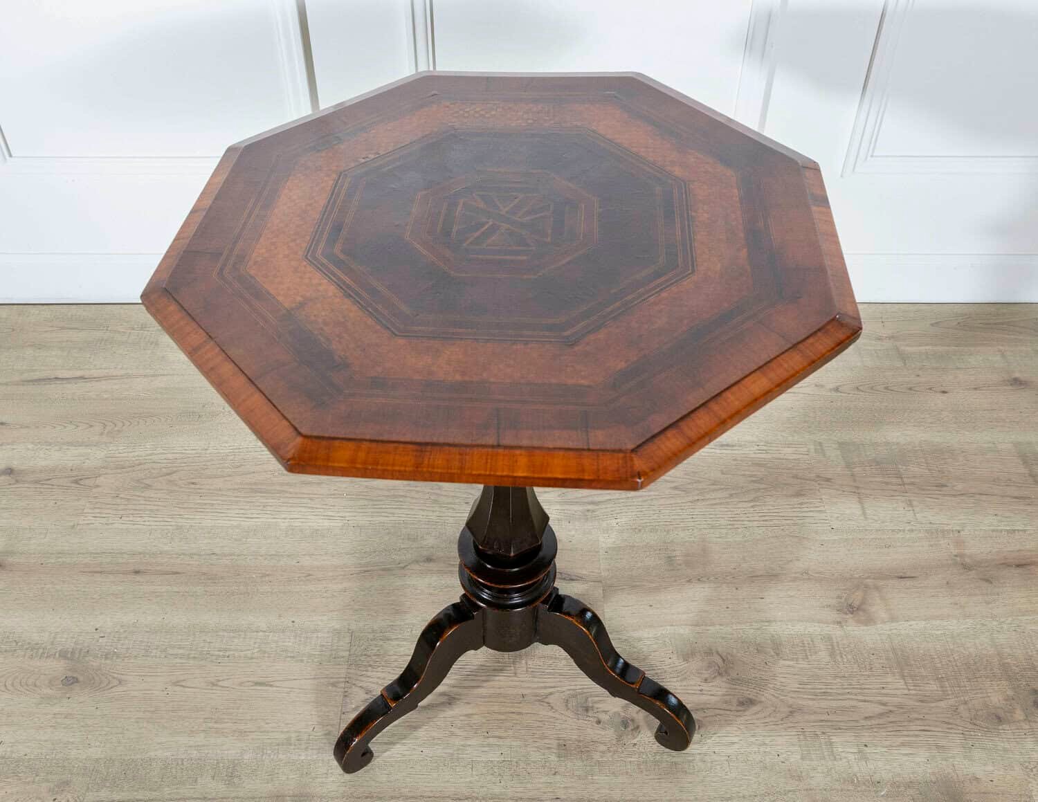 Empire Octagonal Sail Table in Walnut with Precious Wood Veneer, Milan, Early 19th Century - JAA