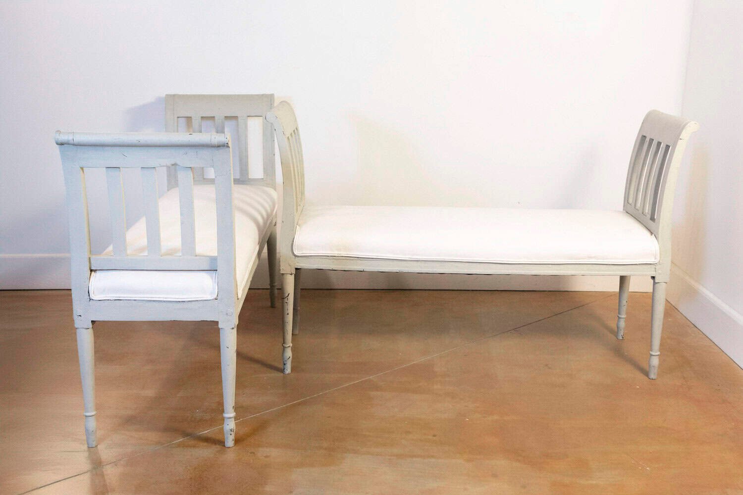 Italian 1890s Painted Wood Classical Bench with Scrolling Arms and Upholstery - JAA