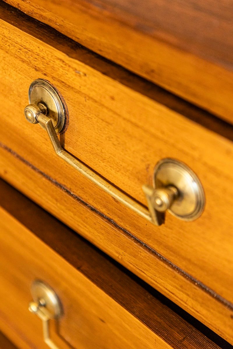 French 1890s Louis XVI Style Three-Drawer Commode with Rounded Fluted Side Posts - JAA