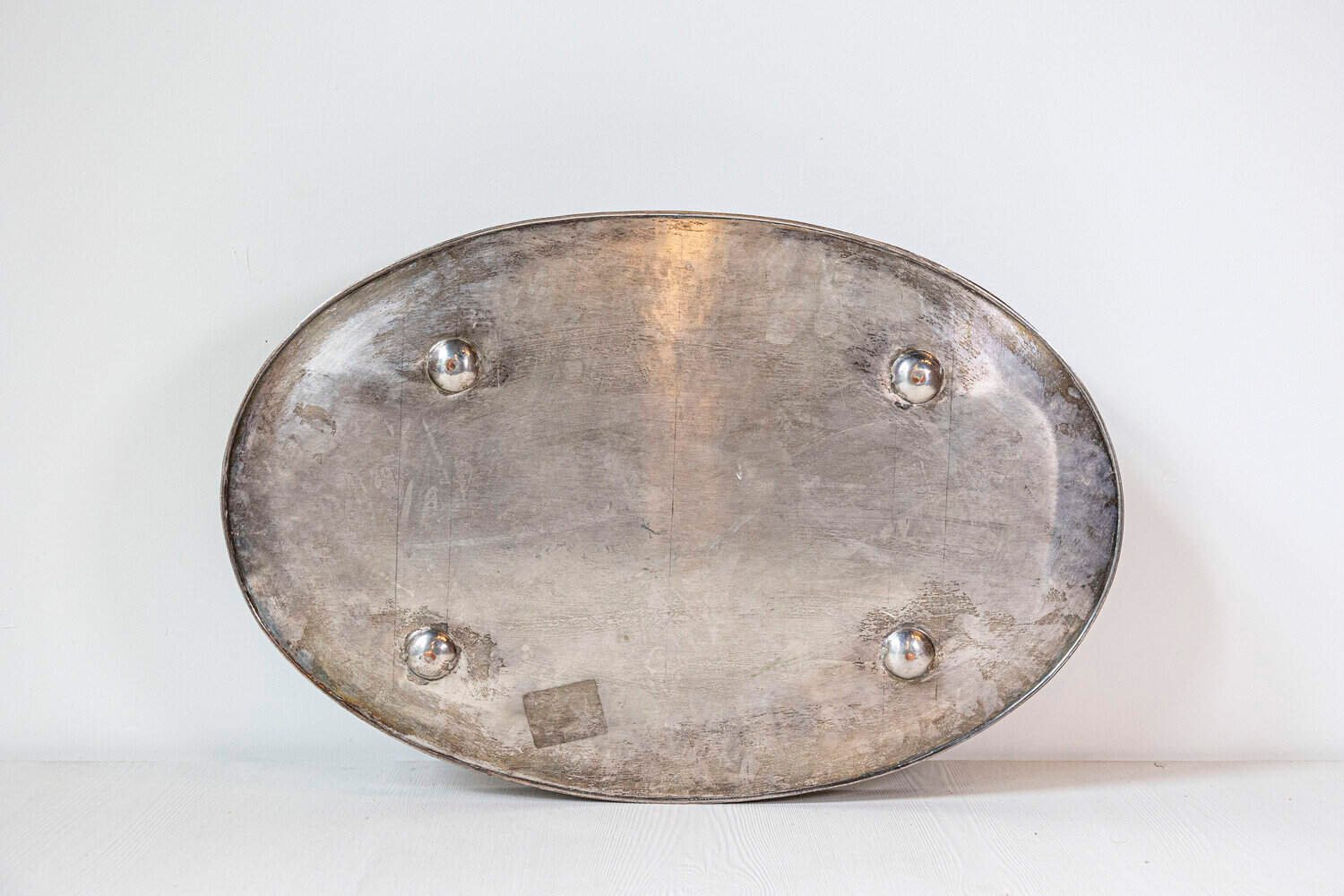 English Edwardian Period Early 20th Century Silver Plated Tray with Pierced Motifs and C-Scrolls - JAA