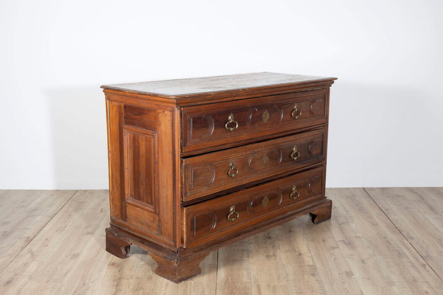 Emilian Bolognese Walnut Chest of Drawers with Rusticated Drawers, Mid-17th Century - JAA