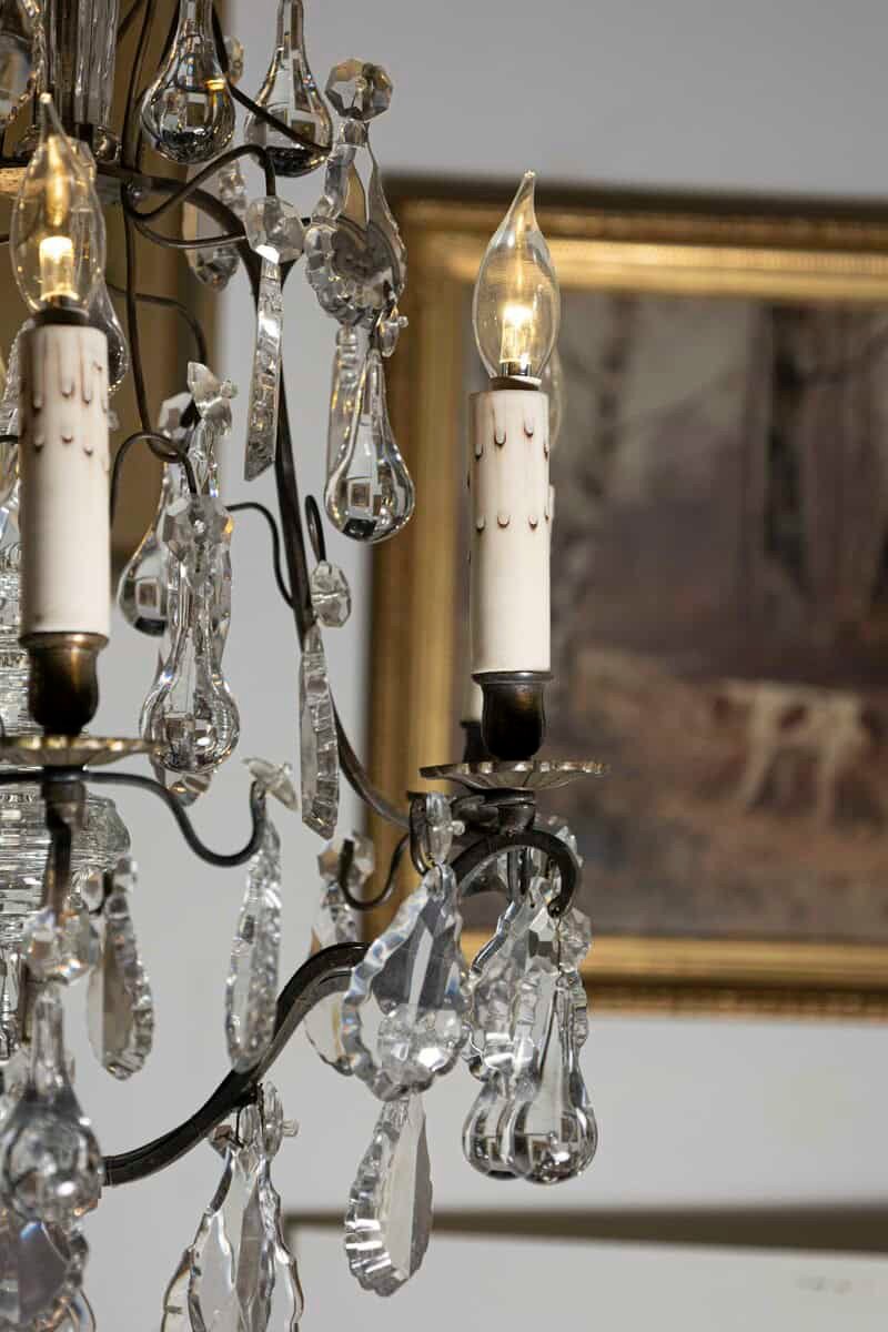 French 19th Century Six-Light Brass Chandelier with Pendeloques and Teardrops - JAA