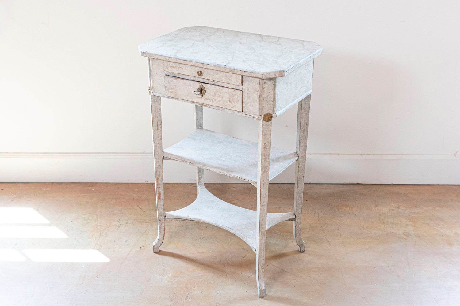 Swedish 1900s Gustavian Style Painted Console Table with Two Drawers and Shelves - JAA