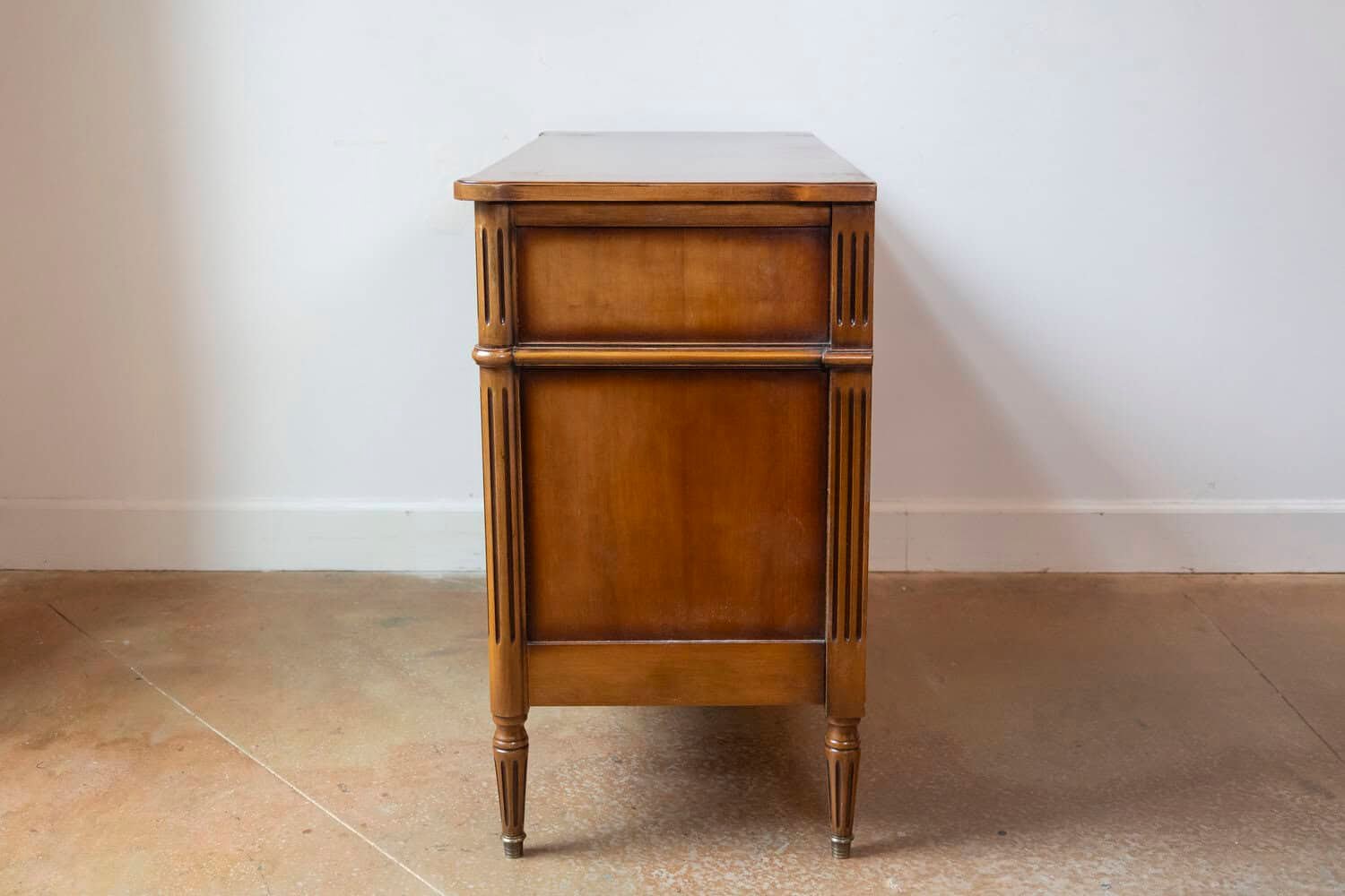 French Louis XVI Style Light Walnut Commode with Three Drawers and Fluted Motifs - JAA