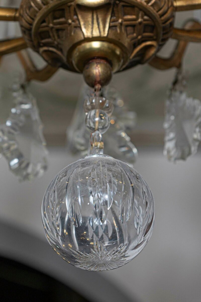French Late 19th Century Crystal 12-Light Chandelier with Brass Armature - JAA