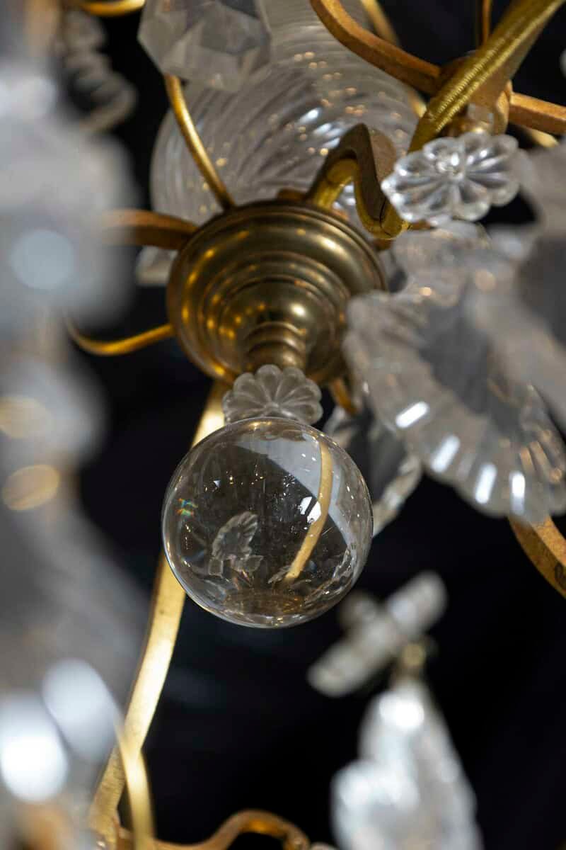 French Late 19th Century Crystal 12-Light Chandelier with Brass Armature - JAA