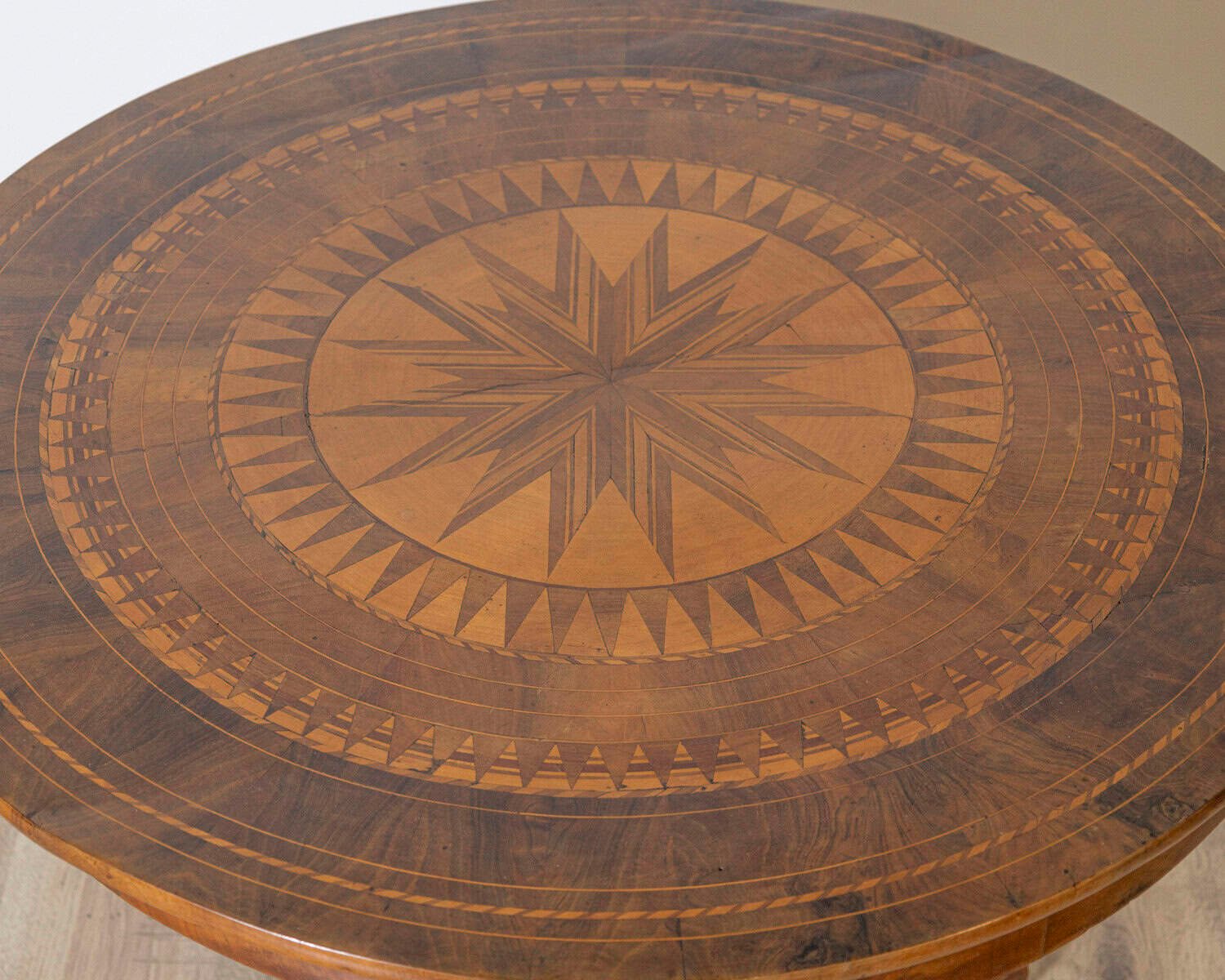18th Century Italian Sorrento Center Table with Inlaid Starburst Top - JAA