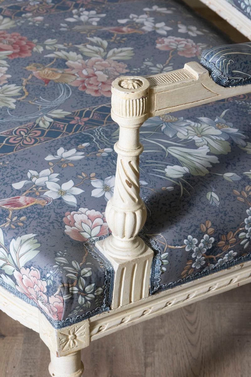 20th Century French Louis XVI Style Sofa - JAA